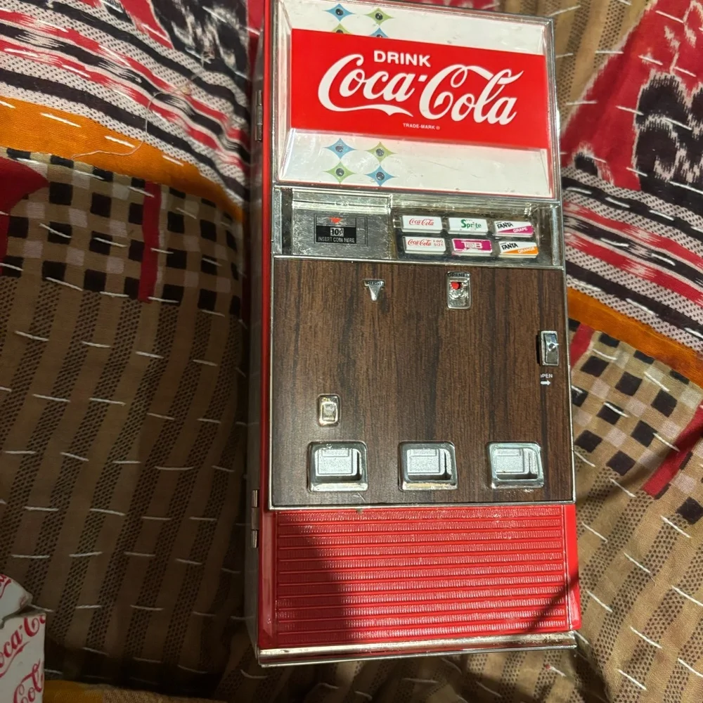 CocaCola Bank vintage